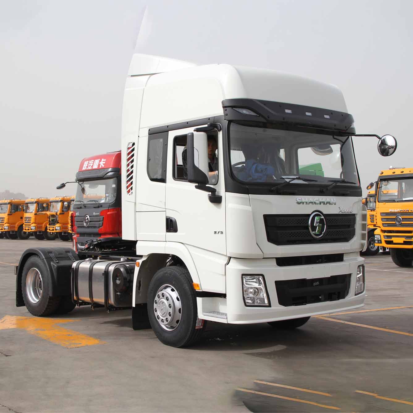 Shacman x3000 4x2 Trackr Track Truck