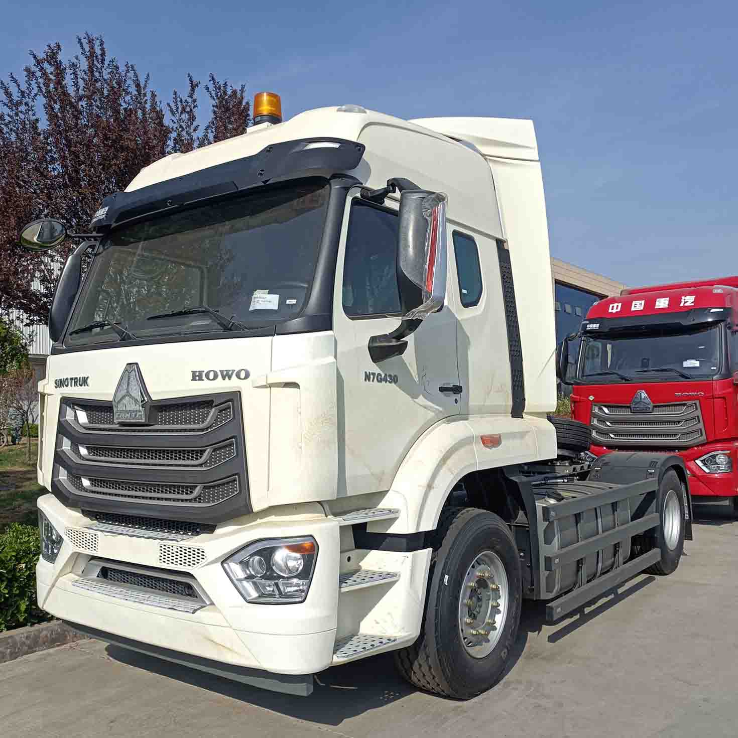 Μεταχειρισμένο Sinotruk Howo 4x2 NX Tractor Head Truck