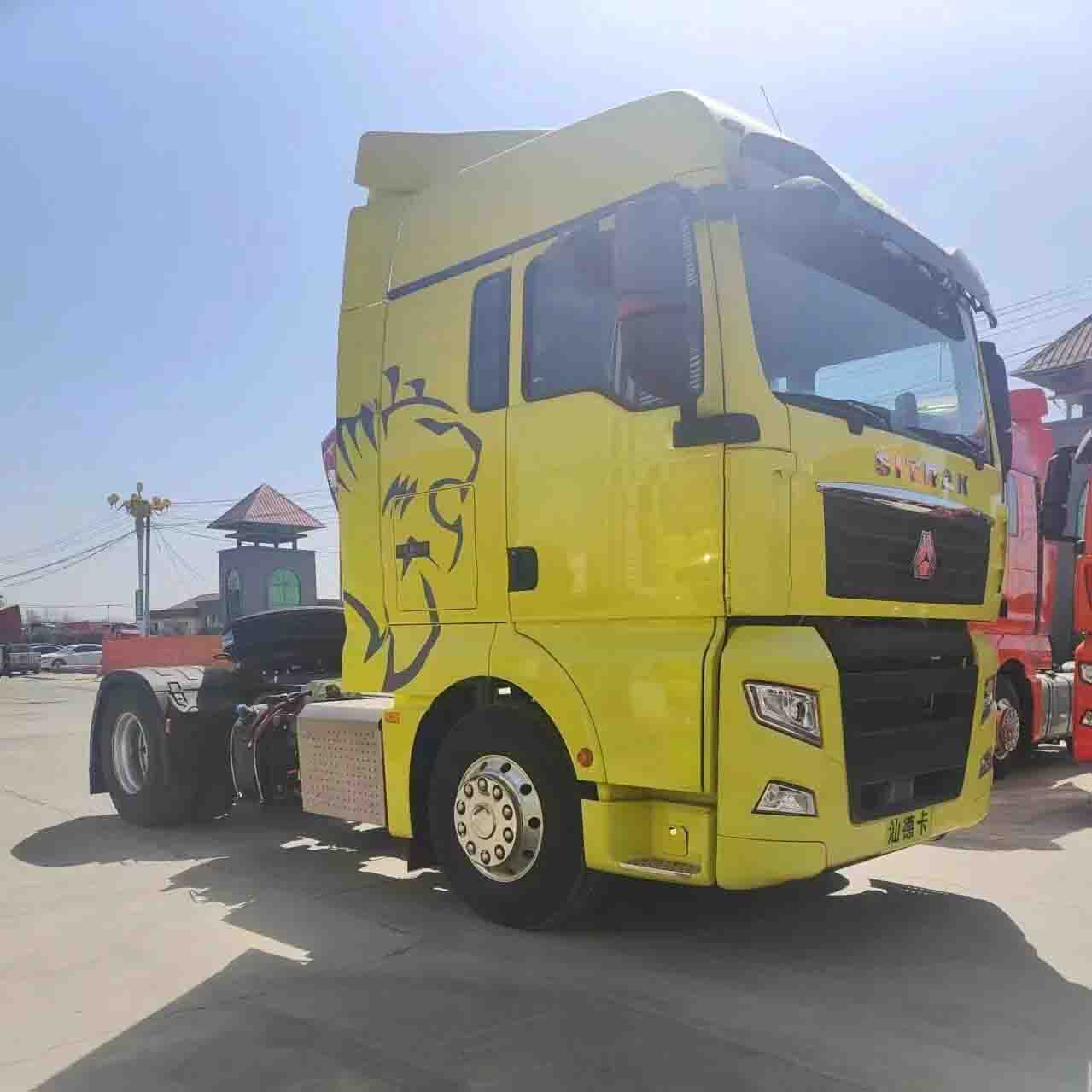 Μεταχειρισμένο Sinotruk Howo 4x2 Sitrak Tractor Head Truck